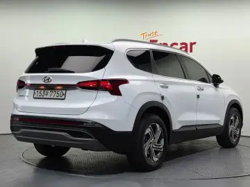 2021 Hyundai Santa Fe с пробегом 106 085 км