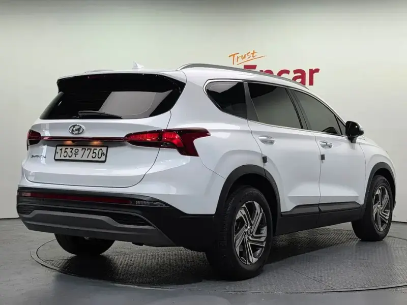 2021 Hyundai Santa Fe с пробегом 106 085 км