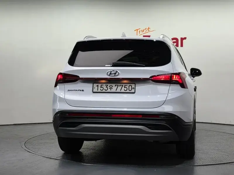 2021 Hyundai Santa Fe с пробегом 106 085 км