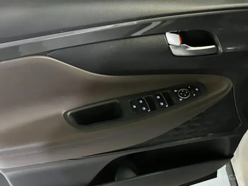 2021 Hyundai Santa Fe с пробегом 35 332 км
