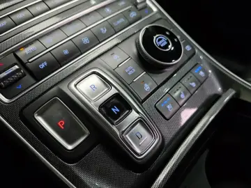 2021 Hyundai Santa Fe с пробегом 106 085 км