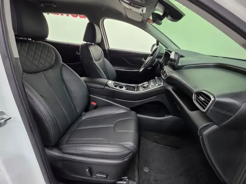 2021 Hyundai Santa Fe с пробегом 106 085 км