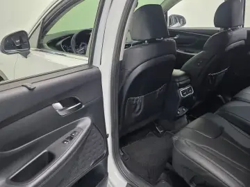 2021 Hyundai Santa Fe с пробегом 106 085 км