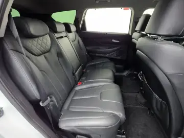 2021 Hyundai Santa Fe с пробегом 106 085 км