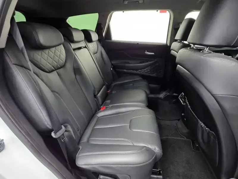 2021 Hyundai Santa Fe с пробегом 106 085 км