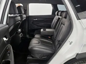 2022 Hyundai Santa Fe с пробегом 26 165 км