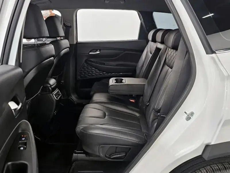 2022 Hyundai Santa Fe с пробегом 26 165 км