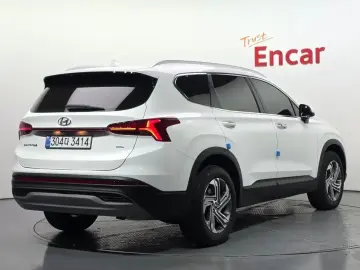 2023 Hyundai Santa Fe с пробегом 63 633 км