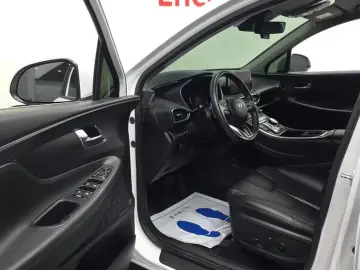 2023 Hyundai Santa Fe с пробегом 63 633 км