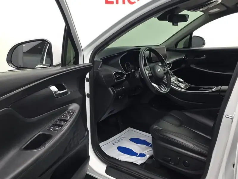 2023 Hyundai Santa Fe с пробегом 63 633 км