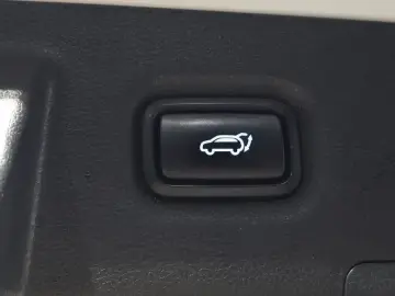2023 Hyundai Santa Fe с пробегом 63 633 км