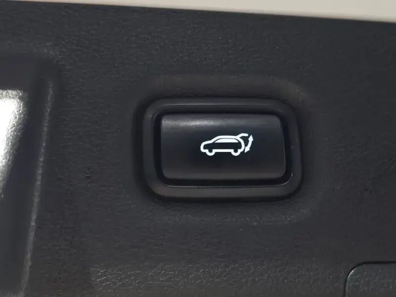 2023 Hyundai Santa Fe с пробегом 63 633 км