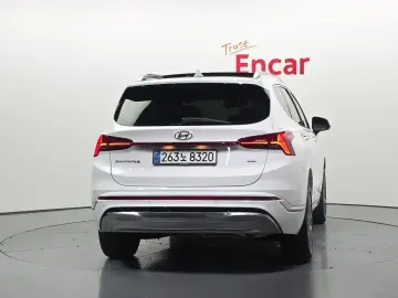 2023 Hyundai Santa Fe с пробегом 30 646 км