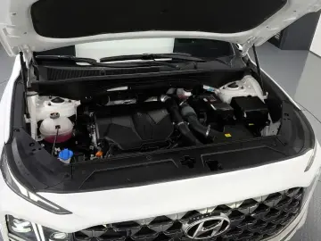 2023 Hyundai Santa Fe с пробегом 30 646 км
