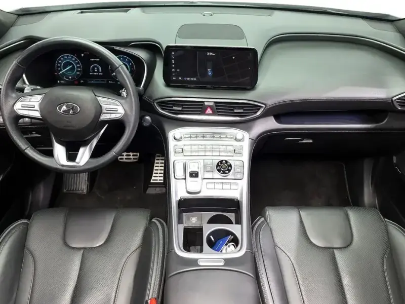 2023 Hyundai Santa Fe с пробегом 30 646 км
