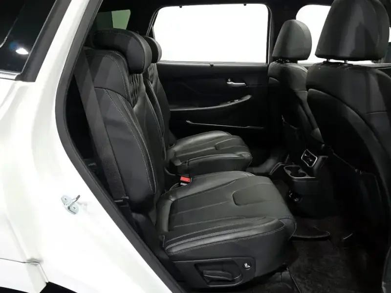 2023 Hyundai Santa Fe с пробегом 30 646 км