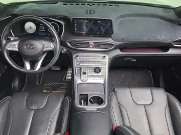 2021 Hyundai Santa Fe с пробегом 33 695 км