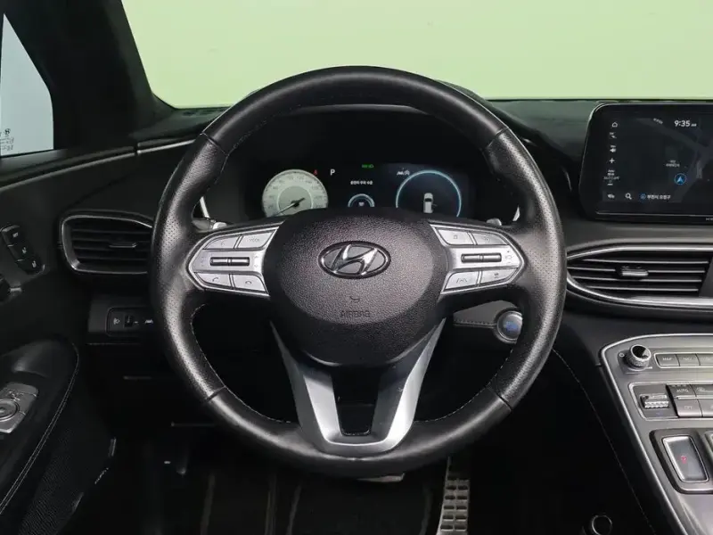 2021 Hyundai Santa Fe с пробегом 33 695 км