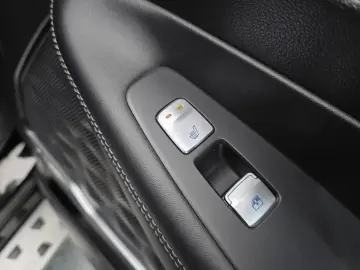 2021 Hyundai Santa Fe с пробегом 33 695 км