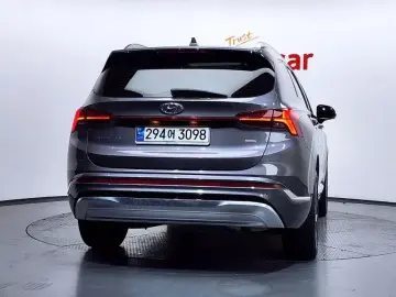 2021 Hyundai Santa Fe с пробегом 124 515 км