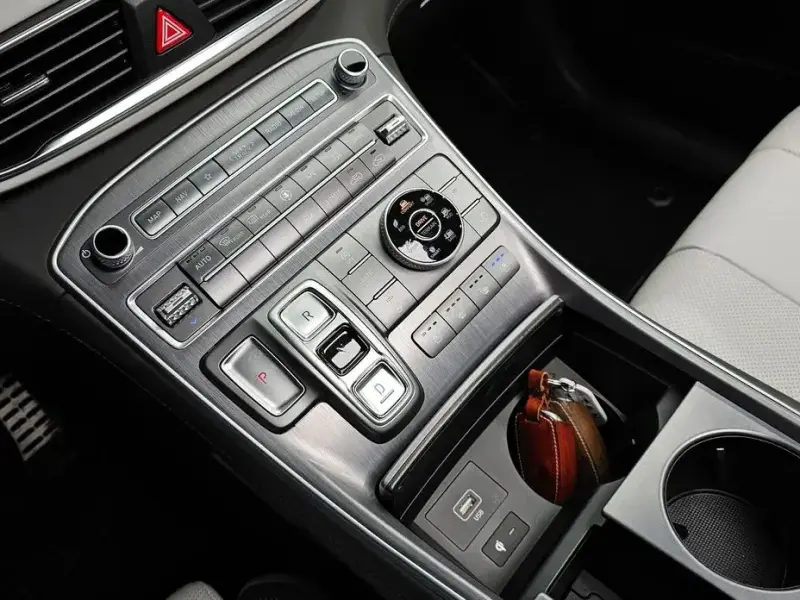 2021 Hyundai Santa Fe с пробегом 19 108 км