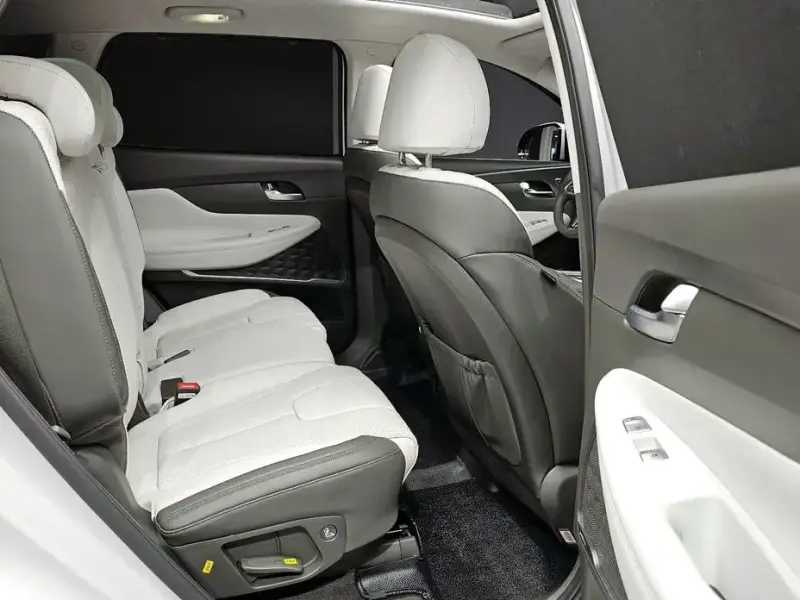 2021 Hyundai Santa Fe с пробегом 19 108 км