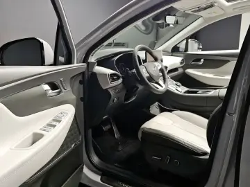 2021 Hyundai Santa Fe с пробегом 19 108 км