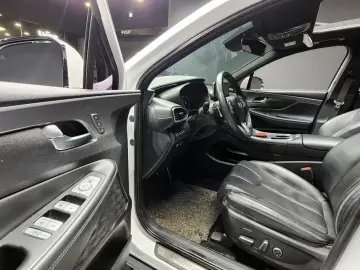 2021 Hyundai Santa Fe с пробегом 155 388 км