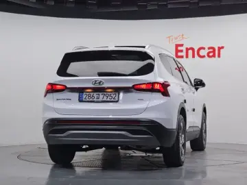 2021 Hyundai Santa Fe с пробегом 52 495 км