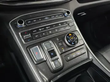 2021 Hyundai Santa Fe с пробегом 52 495 км