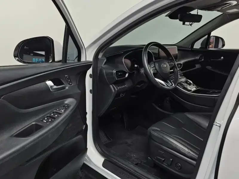 2021 Hyundai Santa Fe с пробегом 52 495 км