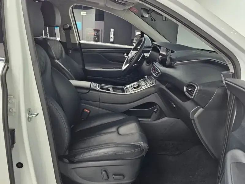 2021 Hyundai Santa Fe с пробегом 52 495 км
