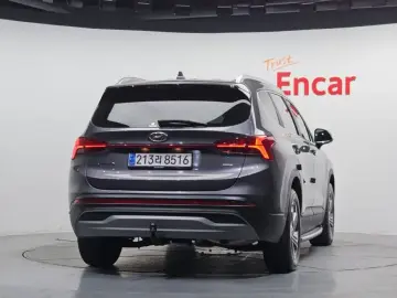 2023 Hyundai Santa Fe с пробегом 23 885 км