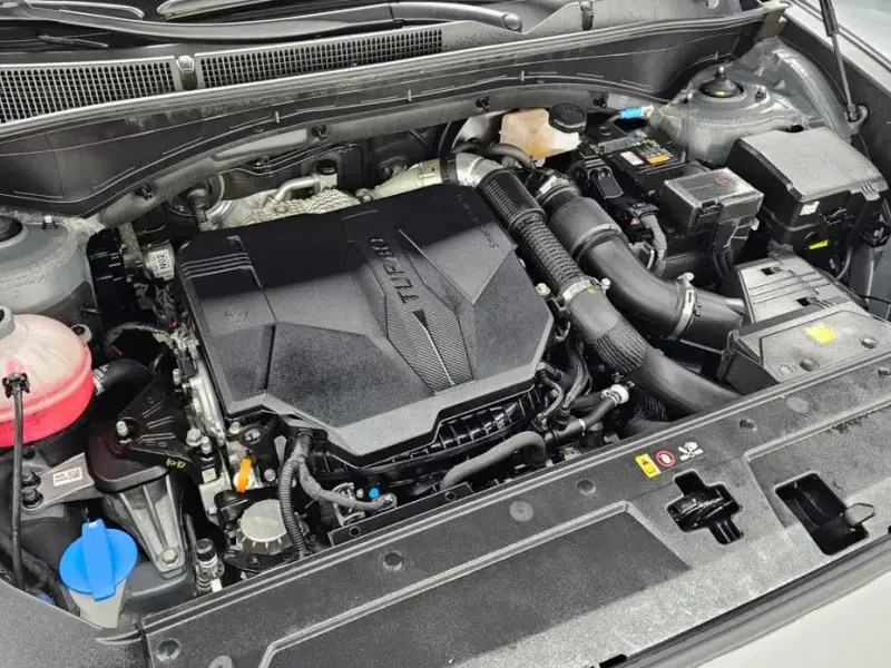 2023 Hyundai Santa Fe с пробегом 23 885 км