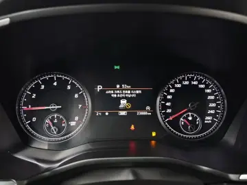 2023 Hyundai Santa Fe с пробегом 23 885 км