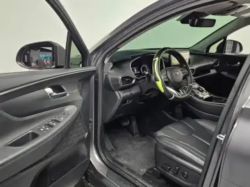 2023 Hyundai Santa Fe с пробегом 23 885 км