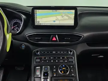 2023 Hyundai Santa Fe с пробегом 23 885 км
