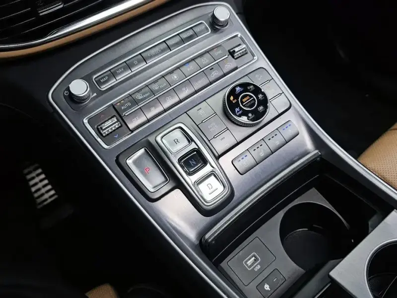 2021 Hyundai Santa Fe с пробегом 77 745 км