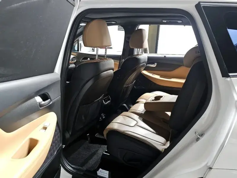 2021 Hyundai Santa Fe с пробегом 77 745 км