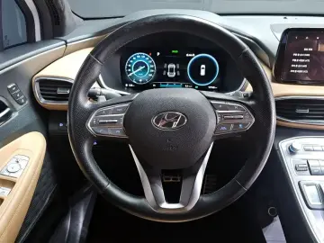 2021 Hyundai Santa Fe с пробегом 77 745 км