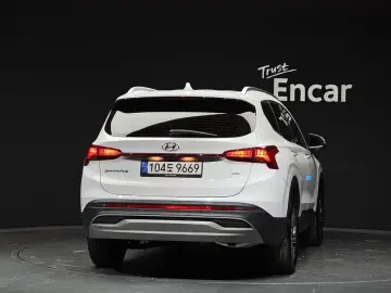 2021 Hyundai Santa Fe с пробегом 31 933 км