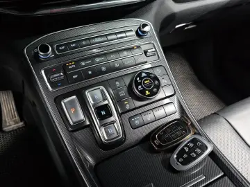 2021 Hyundai Santa Fe с пробегом 31 933 км
