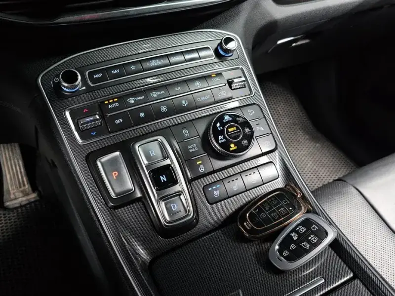 2021 Hyundai Santa Fe с пробегом 31 933 км