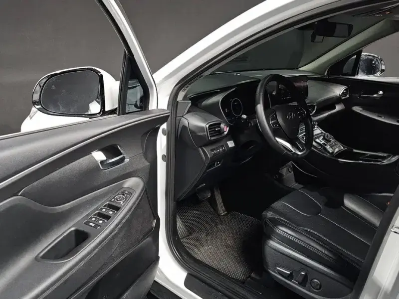 2021 Hyundai Santa Fe с пробегом 31 933 км