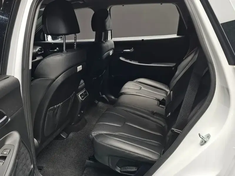 2021 Hyundai Santa Fe с пробегом 31 933 км