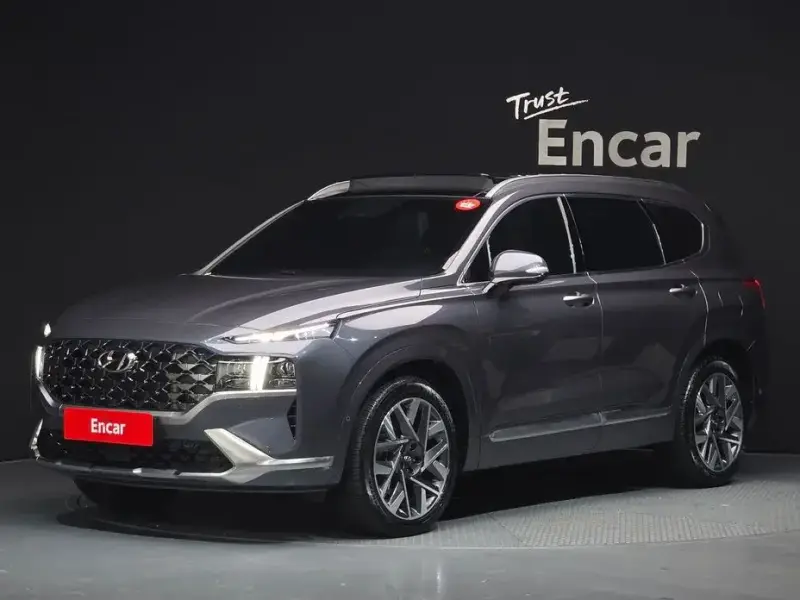 2023 Hyundai Santa Fe с пробегом 18 165 км