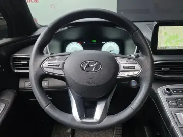 2023 Hyundai Santa Fe с пробегом 18 165 км