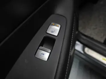2023 Hyundai Santa Fe с пробегом 18 165 км