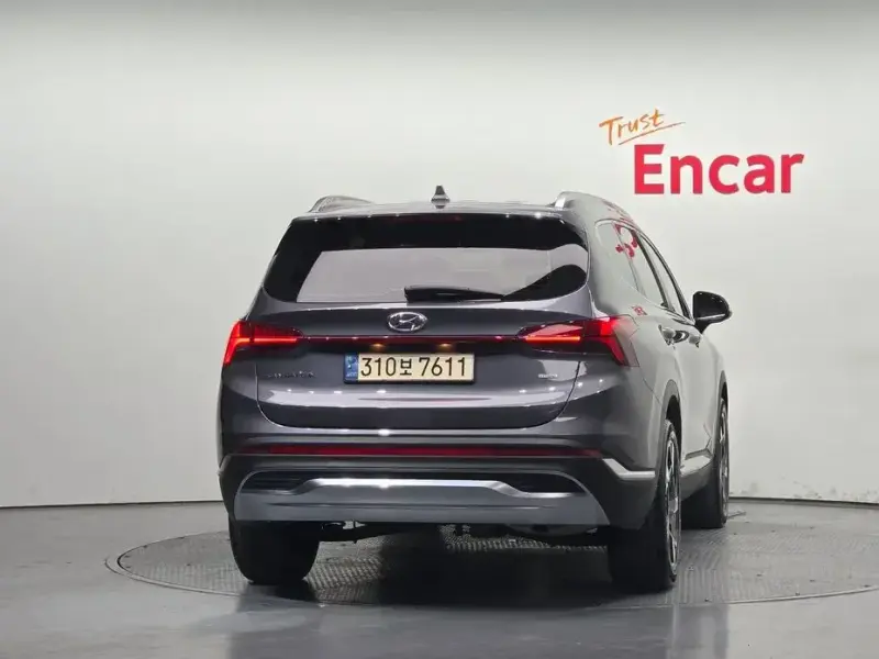 2021 Hyundai Santa Fe с пробегом 109 814 км
