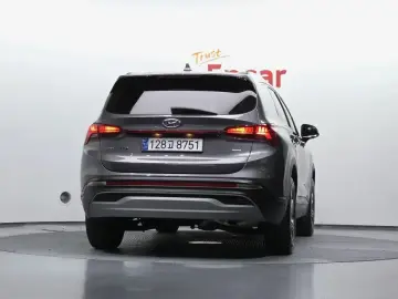 2023 Hyundai Santa Fe с пробегом 93 719 км